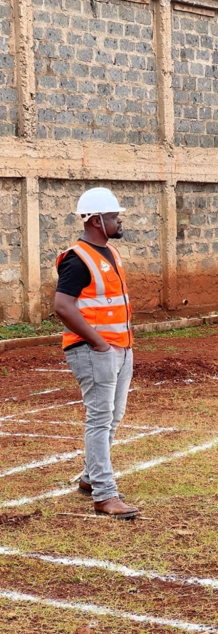 Erick K Okenyuri